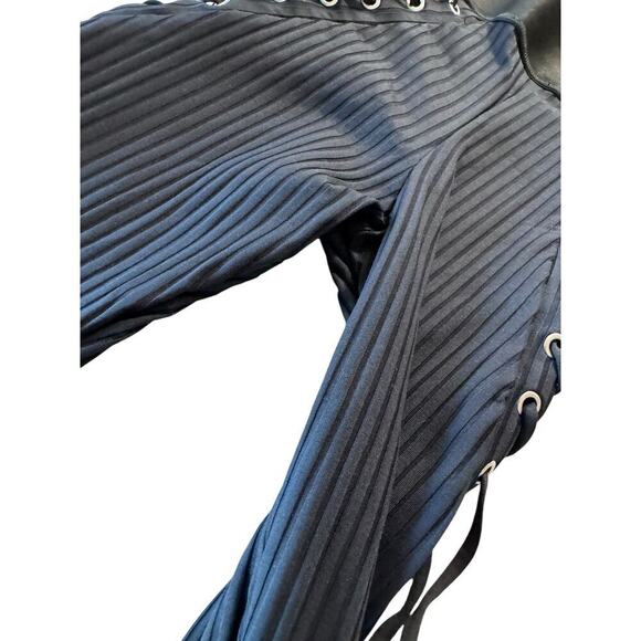 REVOLVE‎ Blue Life Fit - Tied Up Garter Leggings in Jet Black - size XS - Picture 5 of 11